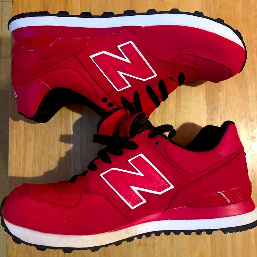New Balance 574 Size 9.5.